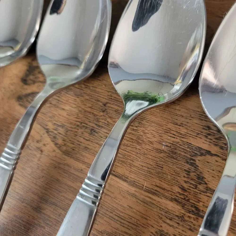 Lot of 8 Oneida 18/8 OHS345 Pattern Tablespoons Frosted Handle